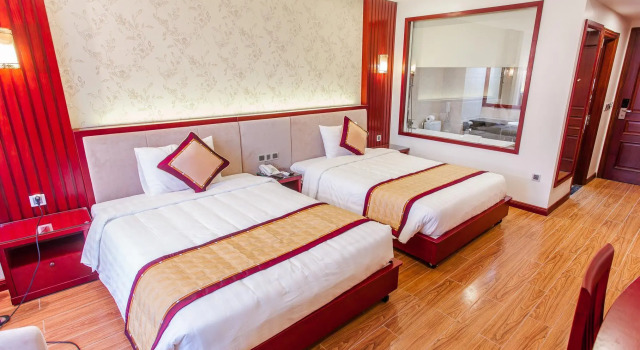 Полулюкс Tu Son Luxury Hotel