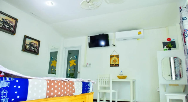Cowboy Cha-am Resort&Restaurant, Забронировать Отель Отели Пхетчабури 3 звезды, 3*