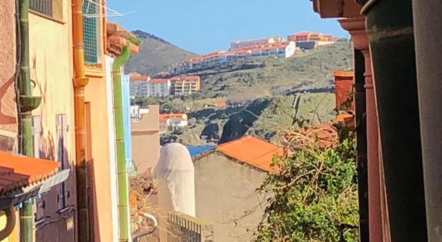 Апартаменты Appartement dans le quartier recherché du mouré