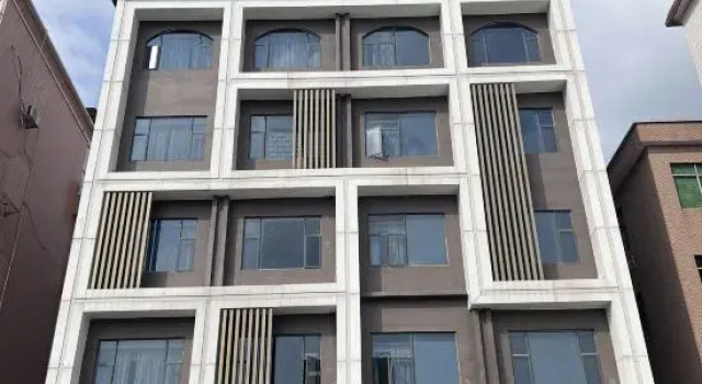 Paco Hotel (Guangzhou South Railway Station Panyu Changlong Branch)
