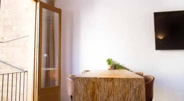 Apartamentos La Guarida 1820