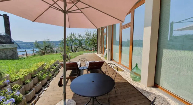 Апартаменты с видом на озеро Agriturismo Podere Nigriano