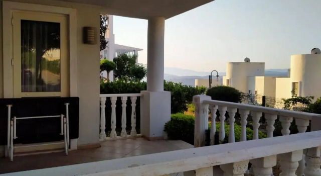 Апартаменты Flamingo Site, Garden Floor Daily Rent Apartment, Lake and Natural View, in Bodrum, A21
