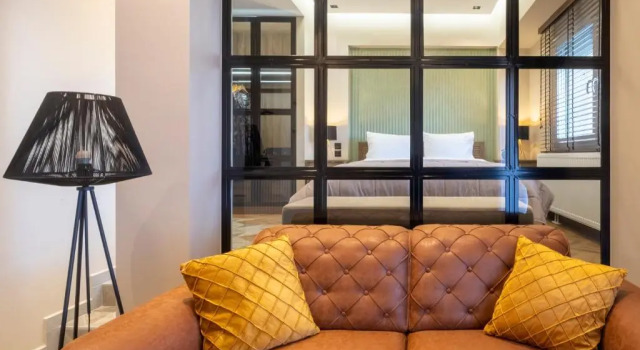 Maison De Luxx , A7 Penthouse, Book Hotel Larissa Thessalia
