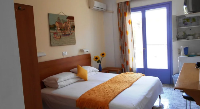 Двухместный номер Standard с балконом Florida Hotel & Apartments