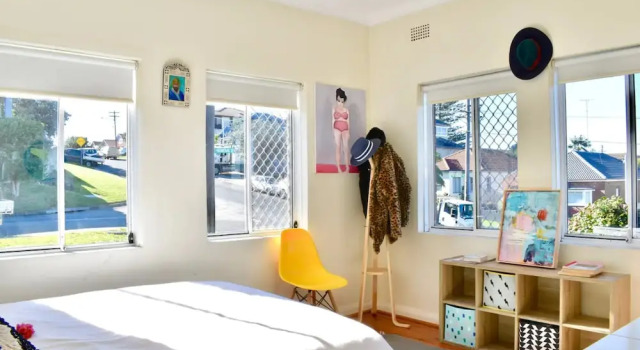 Bright Artist Apartment in Maroubra