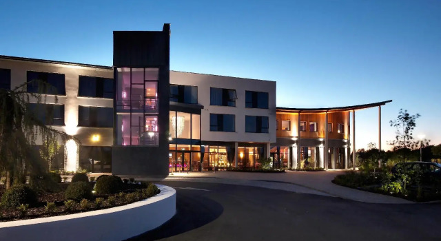 Athlone Springs Hotel, Забронировать Отель Атлон 