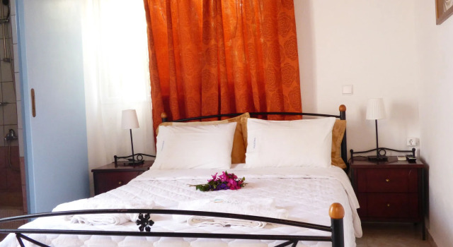 Tinos Heritage Plateia, Забронировать Отель Тинос Тинос