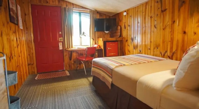 Номер Standard Foot of the Mountain Motel