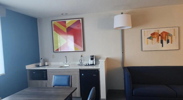 Люкс c 1 комнатой Holiday Inn Express Portland East - Columbia Gorge by IHG