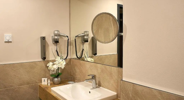 Двухместный номер Comfort PLAZA Premium Berlin Kurfürstendamm