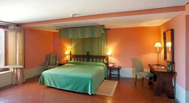 Номер Standard Parador de Cardona