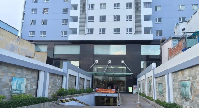 Sky Center Hostel, Забронировать Хостел Хостелы Хошимина, рядом с Nowzone Fashion Mall, Хостел