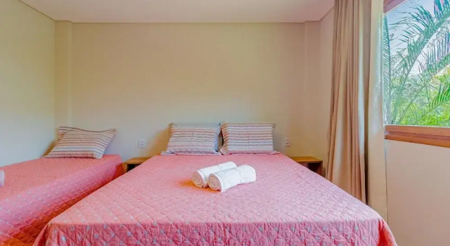 PF47 Linda Casa 5 Suítes -Praia do Forte, Забронировать Дом для отпуска Отели Прайя-ду-Форте с парковкой, рядом с Tamar Project, Парковка