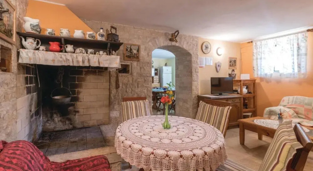 Amazing Home in Vodnjan-kacana With Wifi and 4 Bedrooms