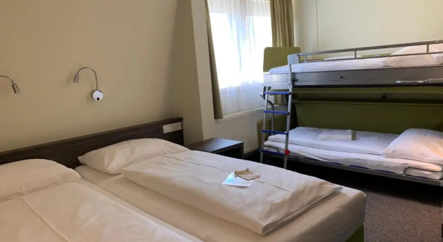 Hotel Drei Linden, Rezervovat Hotel Hotely v Bavorsko s parkováním, Parkování