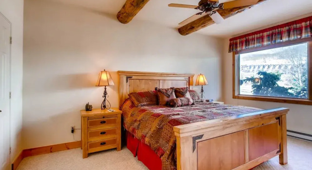 3br Townhome With Mountain Views & Garage 3 Bedroom Townhouse - No Cleaning Fee! by RedAwning