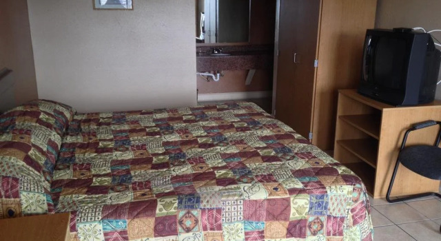 Austin Motor Inn, Book Mini-hotel Billige hoteller i Austin