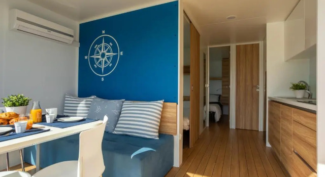 AQUA RESORT GIULIANOVA - Houseboat, Varaa Lomakeskus Hotellit Abruzzo aamiaisella, Aamiainen