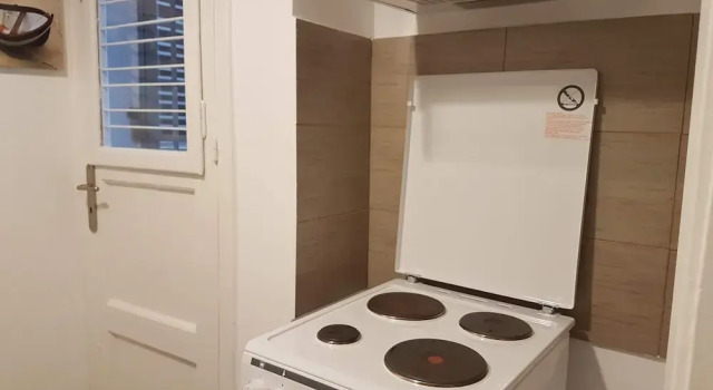 Апартаменты с 3 комнатами с балконом Erra - Green - Athens Center, 75m², 3 BD, 1 BATH