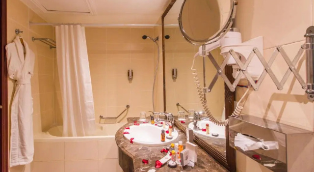 Люкс Le Zenith Hotel