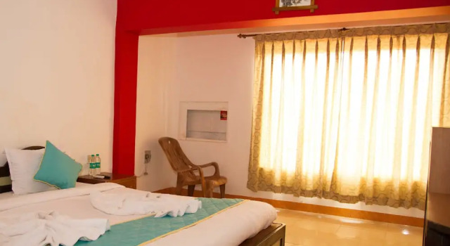 Nirvaah Calangute Beach Front, Varaa Hotelli 4 tähden hotellit kohteessa Goa, 4*