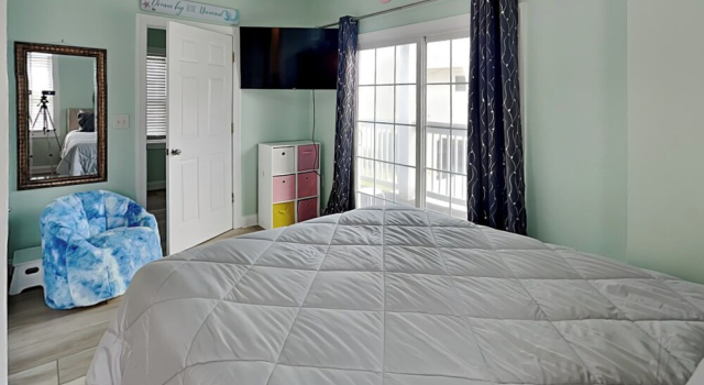 Otter Oasis by Topsail Realty