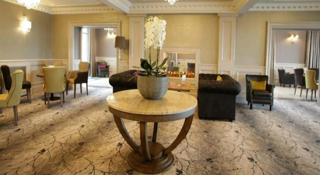 Royal Court Hotel, Забронировать Отель Портраш Графство Антрим