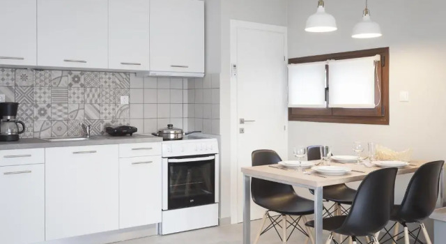 Коттедж Enalia Villas
