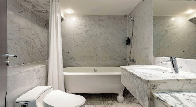 Трёхместный номер Standard United Hotel