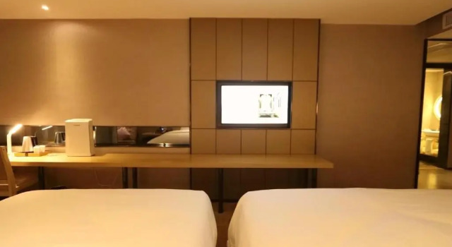 Двухместный номер Superior Lavande Hotel Foshan Yiwu Commodities City