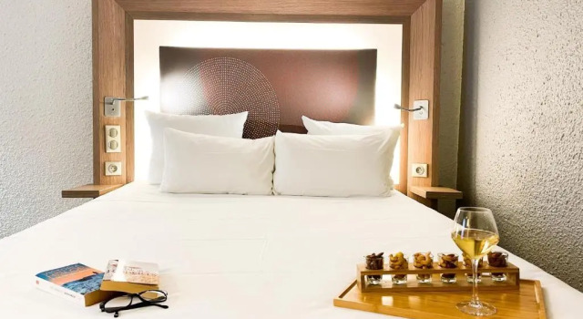 Номер Classic Novotel Fontainebleau Ury