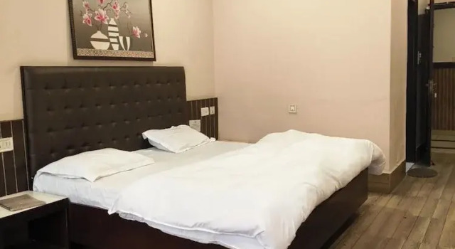 Номер Deluxe Park Square Hotel And Banquet