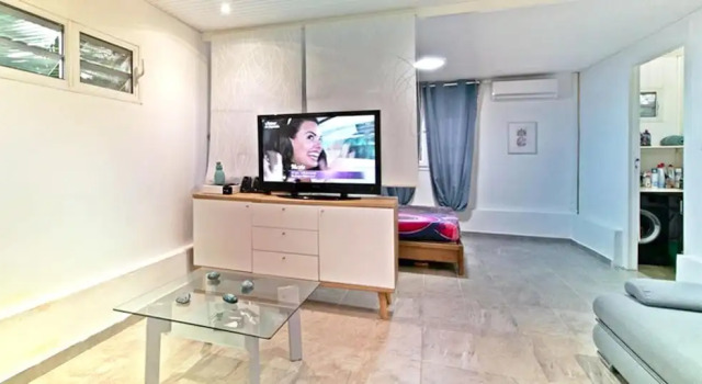 Apartment With one Bedroom in Le Vauclin, With Wonderful sea View and, Boek Appartement Hotels in Le Vauclin met zwembad, Zwembad