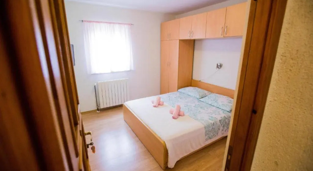 Студия Apartments Sara