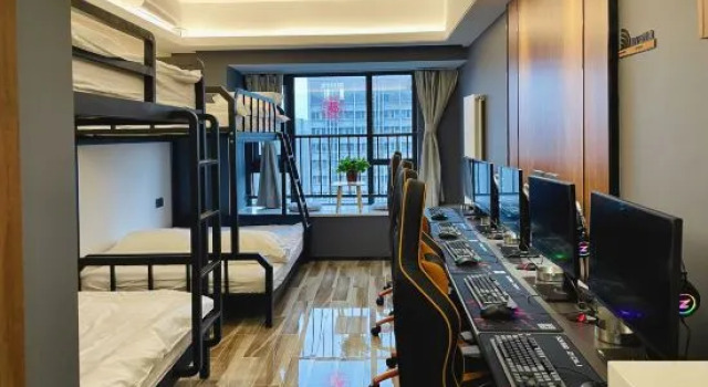 Кровать в общем номере Fengfan Esports Viewing Hotel (Zhengzhou Erqi Wanda Fengzhuang Subway Station Store)