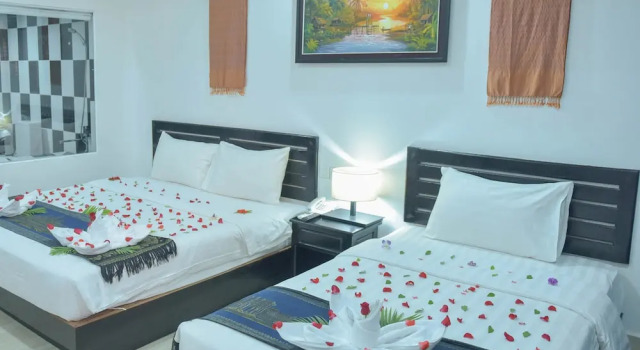 Семейный номер Deluxe с балконом Dinata Angkor Boutique Hotel