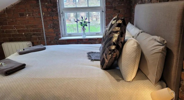 Carlisle Central, Cute Studio Appt, the Cupboard (Adults Only)