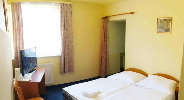 Семейный номер Standard Corvin Hotel