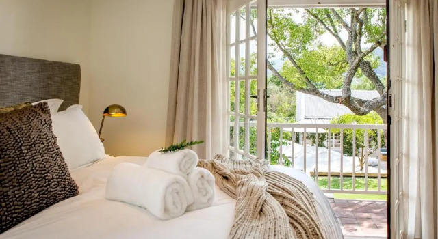 Двухместный номер Superior с видом на горы Macaron Boutique Guest House