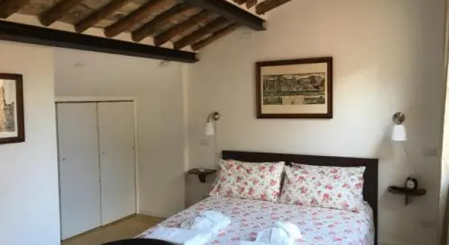 Montoro 15 Attic Suite, Забронировать Отель Рим Лацио, рядом с Площадь Кампо-деи-Фиори