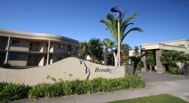 Breakers Motel, Rezerwuj Motel Hotele w Auckland Region z parkingiem, Parking