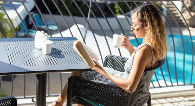 Люкс с видом на бассейн Noosa Blue Resort