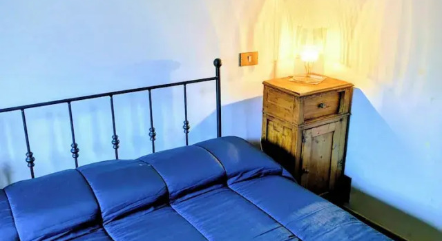 Lucoli Antico, Book Apartment LʼAquila 