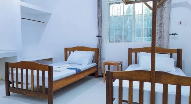 Spacious Beachfront Apartment With Ocean Views in Uroa, Zanzibar, Book Lejlighed Lejligheder i Kati, Lejlighed