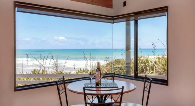 Stunning Views, Rezerwuj Apartament Hotele w Auckland Region z parkingiem, Parking