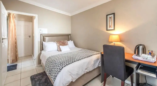 Bhotani Bed and Breakfast, Rezervovat Penzión se snídaní Port Elizabeth Central 