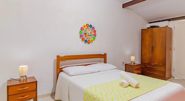 GB50 Ótima Casa 5 Quartos 300m da Praia