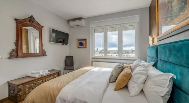 Grand Square Suite - Tale Of The City, Забронировать Отель Отели Загреба 4 звезды, рядом с Zagreb Stone Gate, 4*