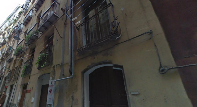 Cagliari Castello Affittacamere, Забронировать Отель Кастелло Кальяри, рядом с Национальный археологический музей